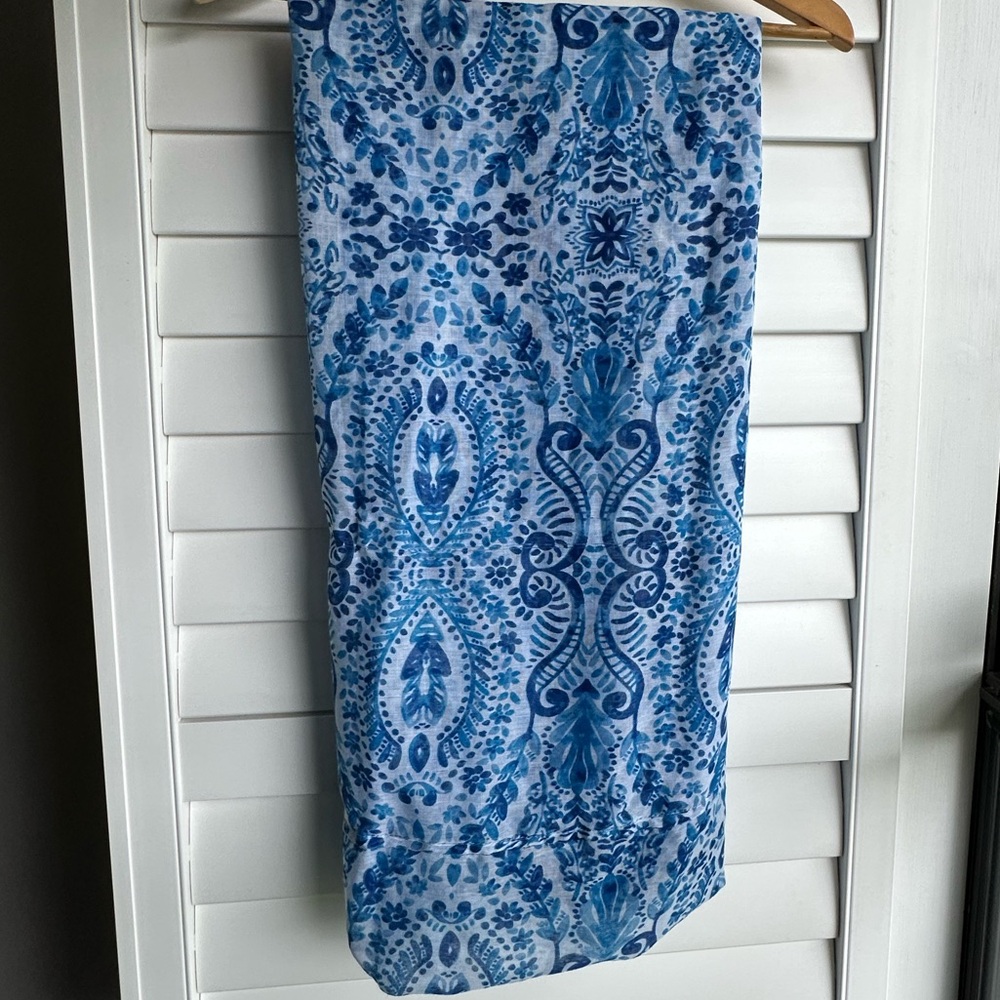 Blue Patterned Infinity Scarf - Picture 6 of 6